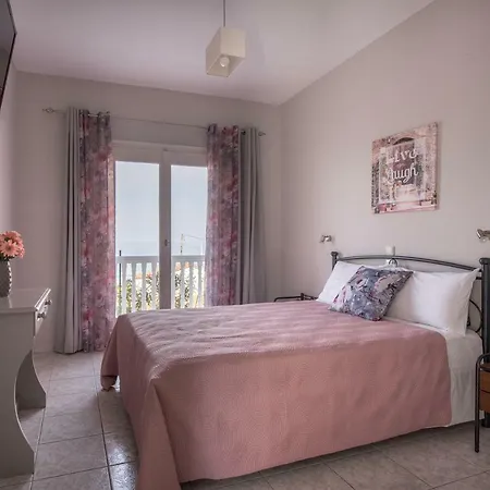 Апартаменты Ammoudino Beachfront Apt Амуди